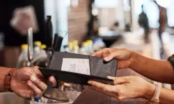 Bakanlık Harekete Geçti: Zorunlu Bahşiş ve Servis Ücreti Dönemi Sona Eriyor!