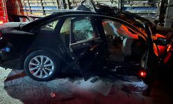 Kütahya Yolunda Dehşet: Tır Çarpan Otomobilde 2 Yaşamını Yitirdi