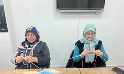 Alzheimera karşı örgü örüyorlar