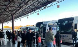Ara Tatil Yoğunluğu Başladı: Eskişehir Otogarında İnsan Seli!