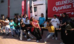 Bir tır dolusu mutluluk Manisa'ya geliyor