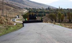 Dinar’ın köylerinde yol çalışmaları tam gaz sürüyor