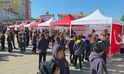 Gazze’ye yardım eli: Hayır çarşısı büyük ilgi gördü