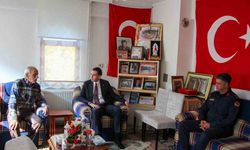 Hisarcık Kaymakamı şehit mezarını ziyaret etti
