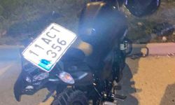 Motosiklet devrildi: 2 Yaralı hastaneye kaldırıldı