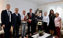 Özel 24 kasım buluşması: Emekli öğretmene vefa