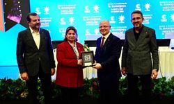 Son 1 hafta 5 bin 284 kişi AK Parti kadrolarına katıldı