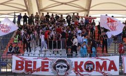 Taraftardan takımın kurulmamasına tepki