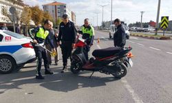 Kütahya–Balıkesir Yolunda Feci Çarpışma! Motosiklet Sürücüsü Yaralandı