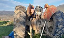 Traktörün altında kalan yaşlı adam hayatını kaybetti