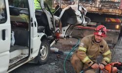 Trafik ışıklarında kanlı kaza: 6 yaralı