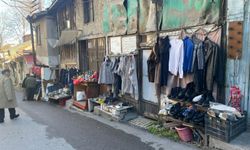Kütahya’nın En İlginç Pazarı: Çöpten Çıkan Eşyalar Tezgâha Dönüşüyor