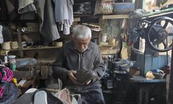 Kütahya'da 65 yıldır tamircilik yapıyor: ''Bereketimiz kalmadı''