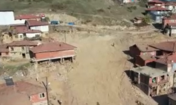 Depremler köyü yıkımın merkezine çevirdi