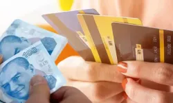 Faiz Düştü Ama Borç Büyüdü: Kredi Kartlarında Tehlikeli Tırmanış