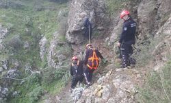 Ağlayan Kaya’da Nefes Kesen Kurtarma! Mahsur Kalan Vatandaş Kurtarıldı