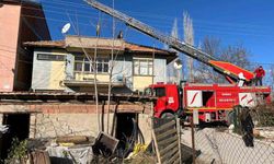 Çatı Yangını Uşak’ta Korkuttu