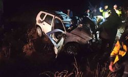 Dinar’da Feci Kaza: Otomobil Kamyonla Çarpıştı, 1 Ölü