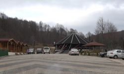 Domaniç’in yeni cazibe noktası: Çadır Restorant dolup taşıyor