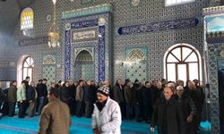 Emet’te Manevi Buluşma: Sakal-ı Şerif Ziyareti