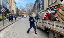 Kaldırımlar Açılıyor: İşgal Eden Dubalar Toplanıyor