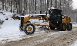 Karla kapanan yollar için Osmangazi’de hızlı müdahale