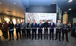 Kazılarda çıkan eserler fotoğraflarla tanıtıldı