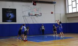 Yıldız Kız Basketbol Müsabakaları Bilecik'te sürüyor