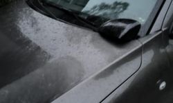 Avukat, mahallenin kabusu oldu: 40 araca saldırdı