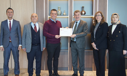 Kurumlar Vergisinde İlk 10’da Yer Aldı! İsmet Kazcıoğlu Kütahya’da Vergi Şampiyonları Arasında