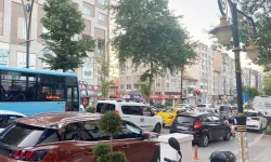 Galeri kent Kütahya: İnsandan çok araç var!