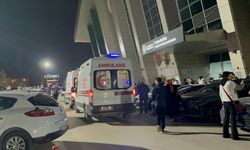 Spor salonunda bıçaklı kavga: 2 yaralı