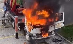 Kamyon alev aldı, vatandaşlar yardıma yetişti