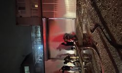 Marangoz atölyesi alev alev yandı