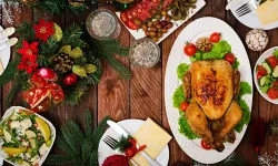 Bir Gecelik Kaçamak Yeni Yılı Zehir Etmesin: Yılbaşı Sofraları İçin Altın Uyarılar