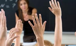 Öğretmenlere Rotasyon Resmileşti: Aynı Okulda 12 Yıl Sınırı