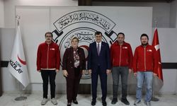 Başkan Kahveci, Kütahya Türk Kızılay İl Merkezi’ni Ziyaret Etti