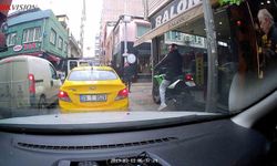 Pes Dedirten Görüntü: Trafikten Kaçtı, Kaldırımdan Gitti