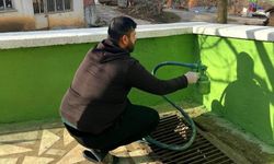 Kütahya'da imamdan, cami bahçesine örnek dokunuş