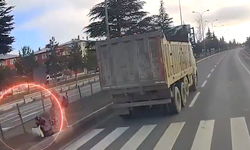Kütahya’da Yaya Geçidinde Ölümle Burun Buruna! Kamyon Sürücüsüne Gereği Yapıldı