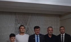 Başkan Kahveci’den sakatlanan basketbolculara moral ziyareti