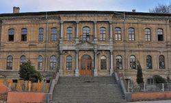 3 Yılda Yapıldı, 5 Yıldır Açılmadı: Kütahya Lisesi Neyi Bekliyor?