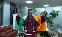 Beşiktaş, Premier Lig'den yıldız stoperi transfer etti