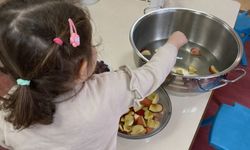Küçük ustalardan büyük lezzet: Minik eller mutfağa girdi