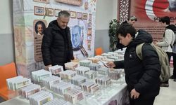 Kütahya’da eğitimle tarih buluştu: Para koleksiyonu ilgi gördü