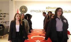 Kütahya Gençlik ve Spor İl Müdürlüğü'nde asli kadroya geçiş töreni yapıldı