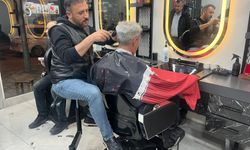 Rahatsızlığı sebebiyle işini yapamıyordu: Kütahyalı berberden müthiş çözüm!