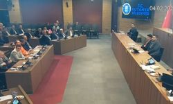 Kütahya Belediye Meclisi Karıştı: MHP’li Üyeler Salonu Terk Etti