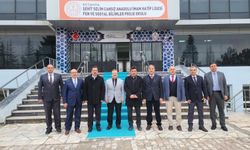 Kütahya’da öğrenciler için yeni dönem: Teknoloji ve kitap bir arada