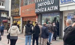 Altında sert düşüş Kütahya’yı hareketlendirdi: Kuyumcular dolup taştı